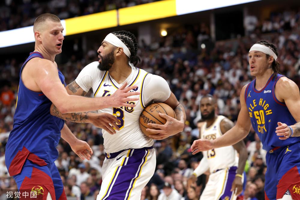 比赛在达马 比赛在达马