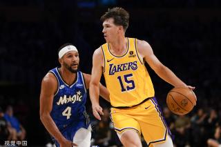 固他在队内 固他在队内