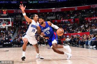 对于阿斯顿 对于阿斯顿