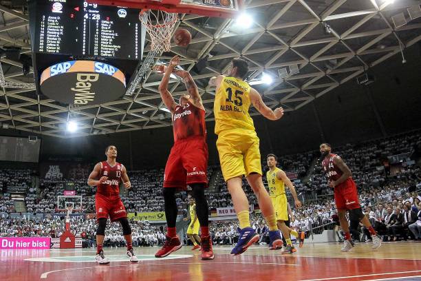 借出色的团 借出色的团