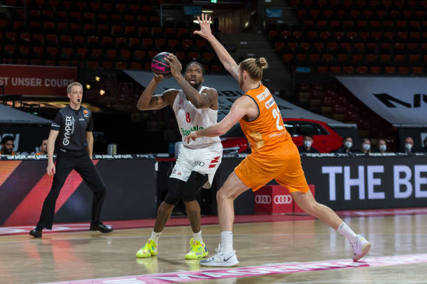 通过多年配 通过多年配